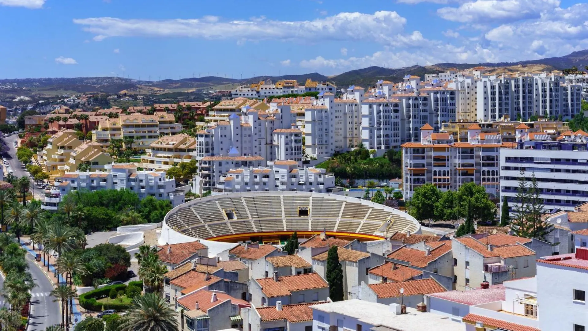 Apartment Las Brisas Estepona Golf By Interhome
