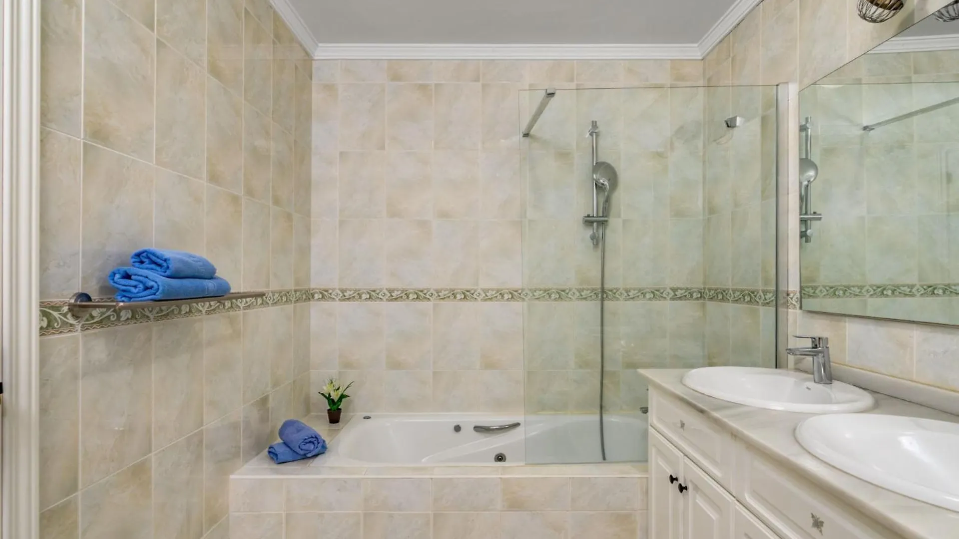 Apartment Las Brisas Estepona Golf By Interhome Spain